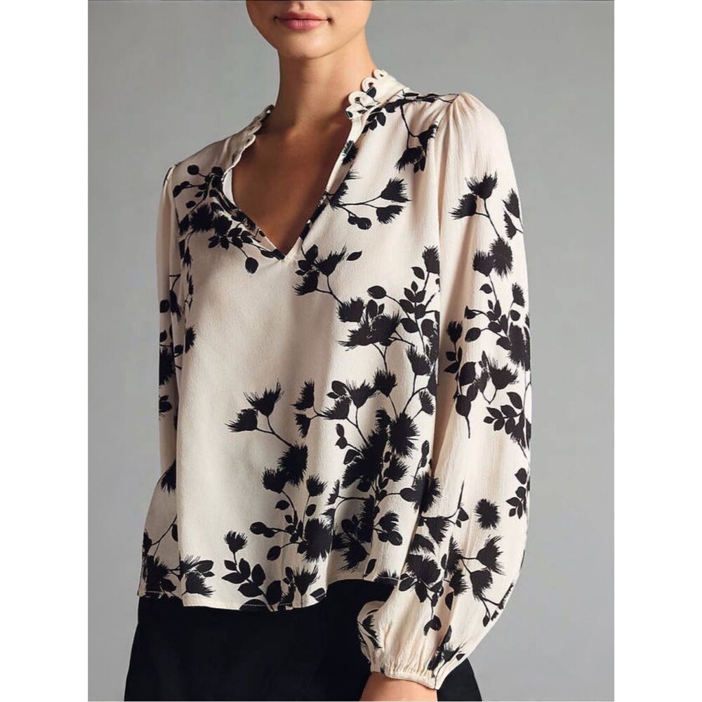 The Odells V-Neck Printed Robin Top | White / Black | XS